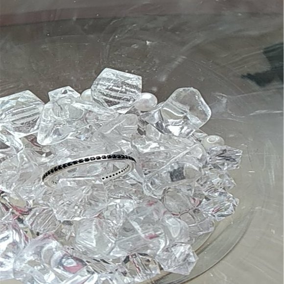 Rings - Picture 4 of 9